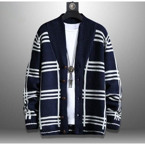 New Men Sweater Autumn Winter Long-sleeved V-neck Slim Fit Cardigan Single-breasted Fashion Mens Sweater Outwear Mens Clothing