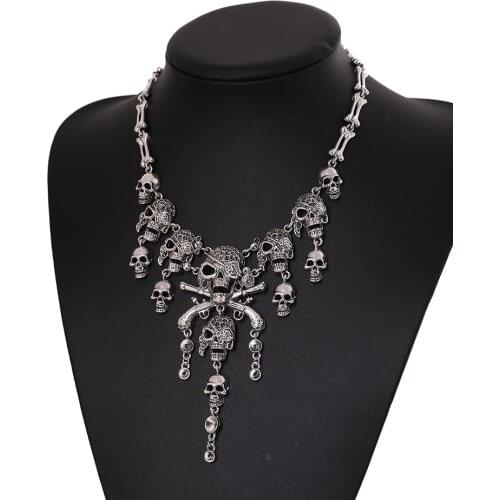 Sexy Gothic Choker Necklace Vintage Victorian Women Chocker Steampunk Skull Chain Goth Skull Jewelry Halloween Accessories