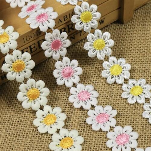 2.6cm Colorful Water Soluble Flower Cotton Lace Ribbon for Wedding Party Dress Diy Handmade Garment Accessories Trims Supplier