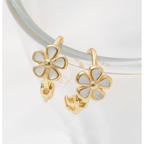WTLTC White Small Flower Ear Hoop Earrings for Women 925 Sterling Sliver Tiny Daisy Earrings Hoops Cute Plant Helix Earrings