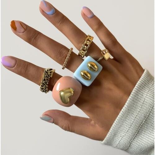KMVEXO New Punk Hip Hop Resin Acrylic Letter Ring Set Geometric Heart Rings Anillos for Women Y2k Girls Jewelry Party
