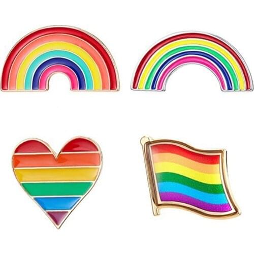 Rainbow Flags Brooch Enamel Pins Cute Heart Rainbow Brooches Badge Denim Enamel Lapel Pin Jackets Bag Jewelry Gift for Men Women