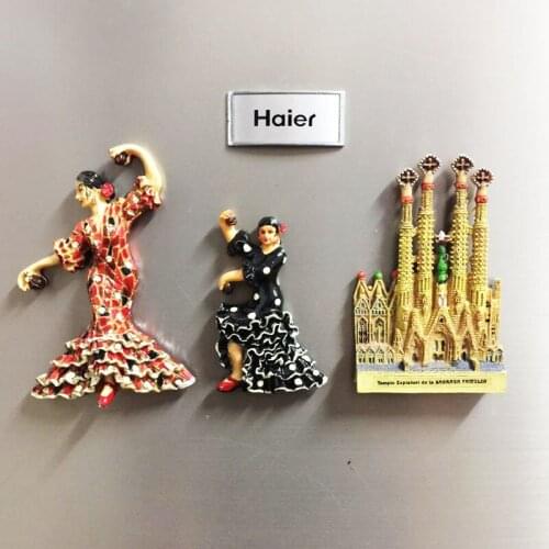 QIQIPP Creative magnetic refrigerator paste Spanish quintessence flamenco dancer saints Cathedral gift box crafts