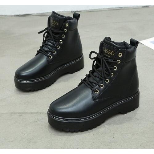 Fashion Autumn Women Ankle Boots Round Toe Leather Big Size Motorcycle Boots Women Non-slip Female Platform Boots Botas de Mujer