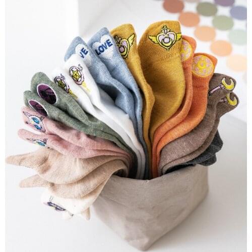 10 Pairs/Lot Cartoon Moon Embroidery Socks Mori Girl Style Novelty Cute Sweet Socks Slippers Happy Funny Cat Boat Socks Men Gift