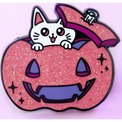 Glisten Pink Pumpkin and White Cat Hard Enamel Pin Kawaii Cartoon Pumpkins Lantern Kitty Animal Brooch Unique Halloween Gift