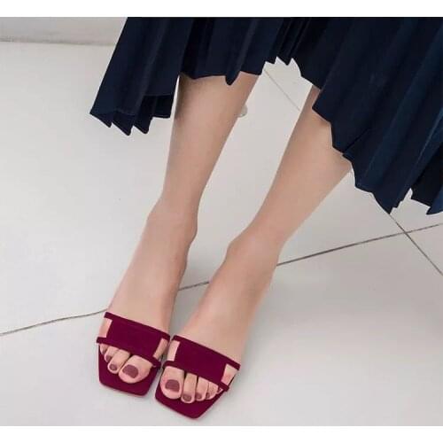 Classic Design Stylish Slippers Fashion Beach Vacation Indoor Outdoor Women Slippers Sandals