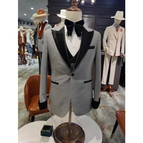 2021 Latest design Grey wedding suits for men slim fit Grey with black collar bridegroom suit man Unique Blazer Jacket+pant+vest