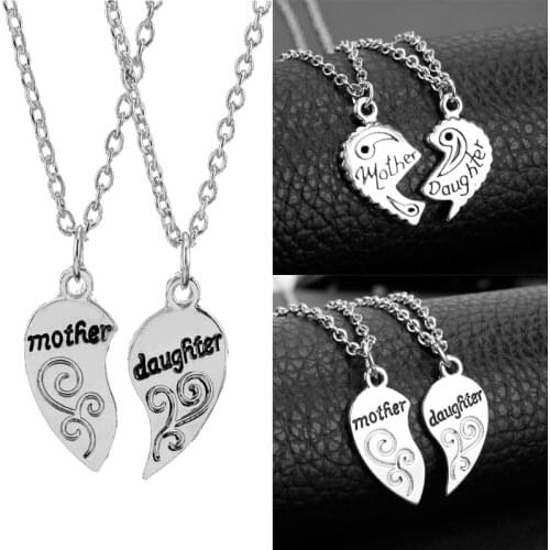 Mother Daughter Two Pieces Combination Heart Alloy Metal Necklace Letters Carved Pendent Necklace Fashion Jewelry Gift