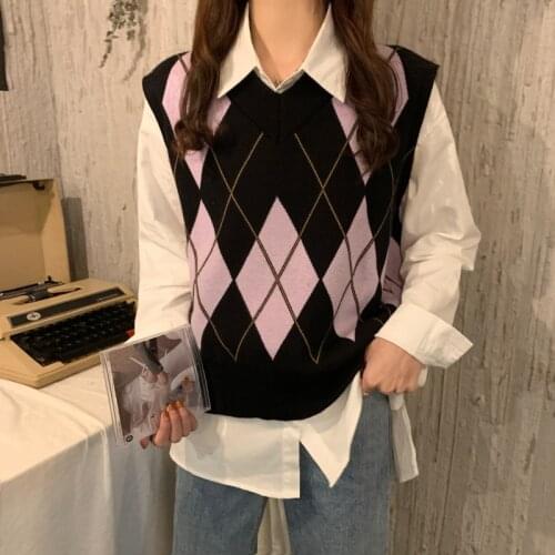 Autumn Lady Pink Loose Geometric Argyle Sweater Vest 2021 Sweater Vest Spring Women Vintage V Neck Sleeveless Knitted Pullover