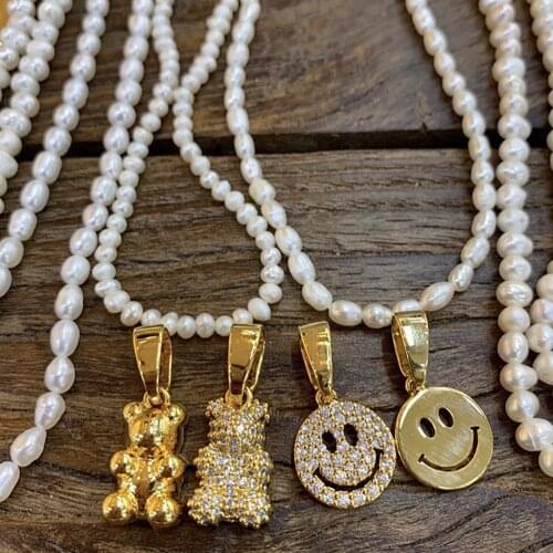 Summer Lovely Candy Color Bear Pendant Baroque Imitation Pearl Necklace Women Girls Pearls Beaded Choker Chain Necklaces Jewelry