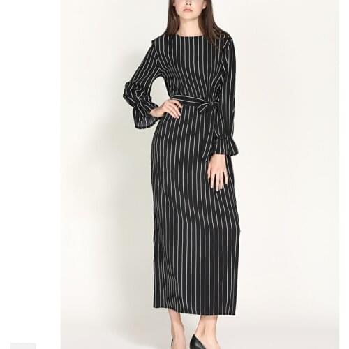 Islamic Traditional Clothing European and American New Muslim Middle East Fashion Womens Striped Trumpet Sleeve Dress
