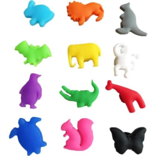 12PCS Silicone Wine Glass Markers Cute Animals Design Drink Charms Label Mark Glass Identification for Party Banquet