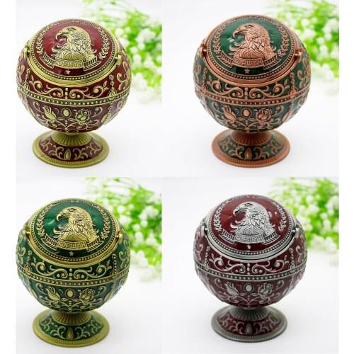 Retro Windproof Ash Tray Vintage Zinc Alloy Eagle Pattern Globe Cigarette Ashtray Lids Tabletop Portable Home Decor Ashtrays