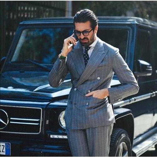 2021 New Grey Stripe Mens Suits For Groom Tuxedos Peaked Lapel Slim Fit Blazer Two Piece Jacket Pants Man Tailor Made Clothing