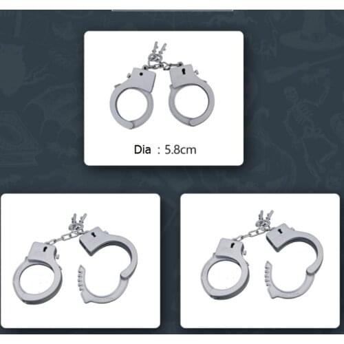 Good quality Novelty Halloween Plastic Hand Cuff Tools Fun Decoration Party Toys For Halloween Haunted House cosplay