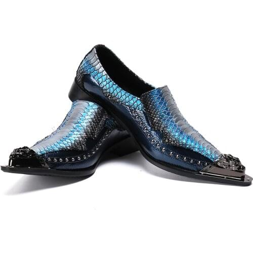 Christia Bella Bule Fish Scale Pattern Genuine Leather Male Metal Carved Pointed Toe Shoes Large Size Mens Rivet Party Shoes