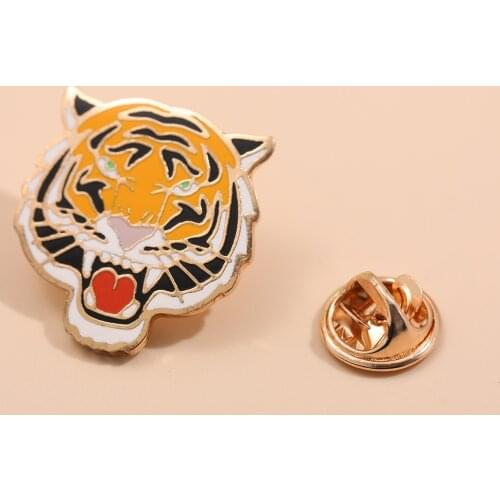 Tiger Chinese Zodiac Brooch Cartoon Animal Popular Suit Badge Enamel Pin Metal Drip Badge Paint Craft Jewelry Pins for Backpacks