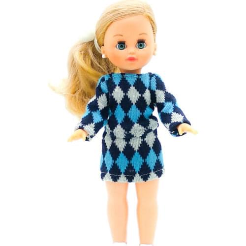 Doll Elena 33 cm dress Limited Edition Collection design, made in Spain by Folk craftsmanship. Similar Lesly Mod 300-01