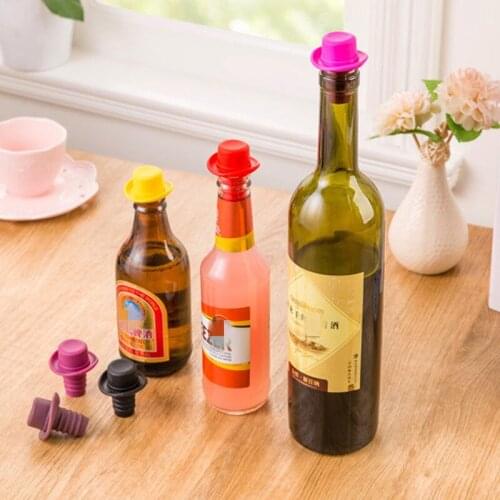 Silicone stopper Beer Beverage Red Wine Glass bottle cap Sealers Leak Free Fresh Keeping Plug for Kitchen Gadget Bar Tool
