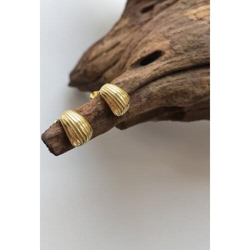 Mini 100% Authentic 925 Sterling silver Gold Engraved Little Shell Shape Stud earrings FINE jEWELRY TLE836