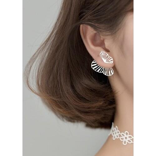 New Big Hollow Butterfly Creative Rose Gold Color Stud Earrings For Women Girls Luxury Trendy Aesthetic Jewelry Gifts SD2379