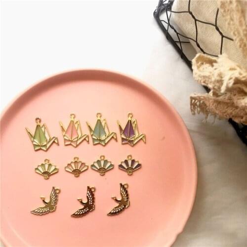 BULK 10 Origami Paper Crane Charms Kawaii Thousand Paper Cranes Pendants DIY Supplies, Jewelry Making Findings Enamel Charm I2D0