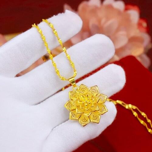 18 K Sand Gold WomenS Necklace Fashion Plating Flower Pendant Clavicle Necklace For Wedding Elegant Simple Pendant Necklace