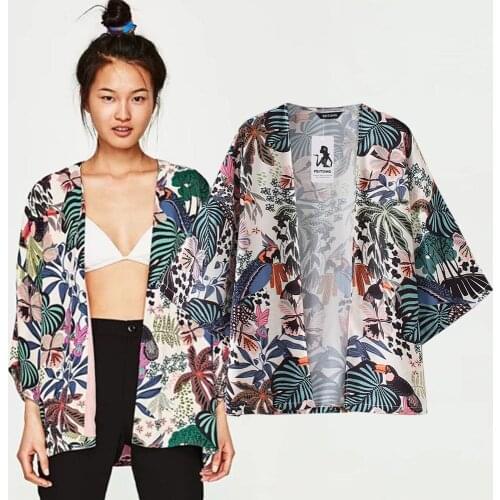 Beach Chiffon kimono cardigan Cover Up Wrap Sun Shirt Fashion Women Blouse shirt 2020 Women Half Sleeve Floral Printed Shirt