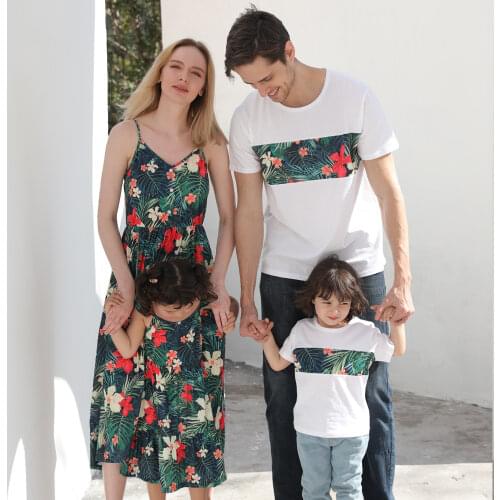 2021 New Summer Family Look Mother and Daughter Matching Outfits Floral Printed Mom Girls Dress Father Son T-Shirt Mommy and Me