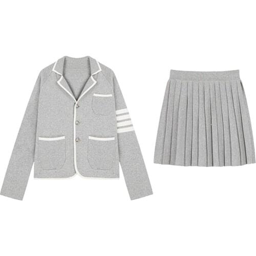 VSUE Women Knitted Blue Pink Gray Two Pieces Set Pleated Skirt Cardigan Chic Elegant T0446
