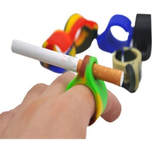 Creative Cigarette Holder Silicone Finger Clip Waterproof Ring Hand Rack Smoking Carrier Holder Cigarette Accessories Men Gadget