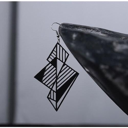 Womens Hanging Earrings Acrylic Geometric Woman Accessories Hollow Striped Ear Hooks Trend Punk Party Women Jewelry Earring