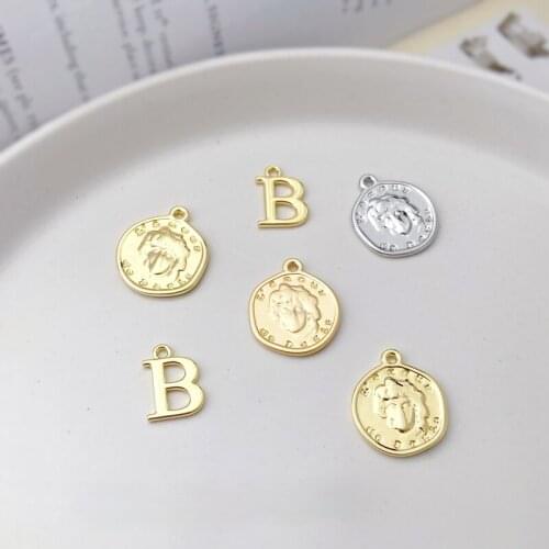 DIY clavicle chain necklace pendant coin portrait pendant English alloy letter B pendant Bracelet material