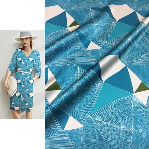 Silk satin fabric new product blue and white contrast geometric printing stretch mulberry silk shirt fabric