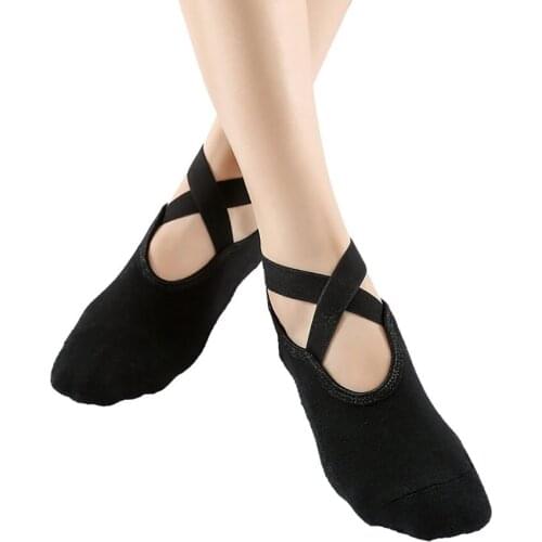 Two-Toed Yoga Socks Breathable Anti Slip Concise Comfortable Socks Ladies Cotton Ballet Dance Socks Gym Fitness Sports Socks
