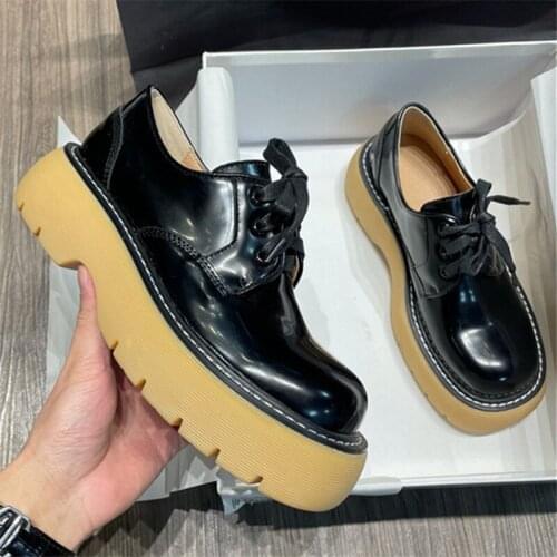 Qmiiyall Women's Sneakers