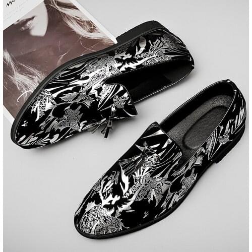 Mens Spring Autumn Casual Shoes Leather Printing Flat Sole Small Leather Shoes Doudou Shoes Wear-resistant Driving Shoes
