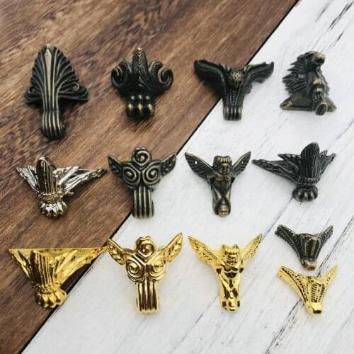 1pcs Vintage 3 Color Jewelry Chest Gift Box Wooden Case Corner Protector Feet Leg Mental Support Bracket DIY Craft Wooden Box