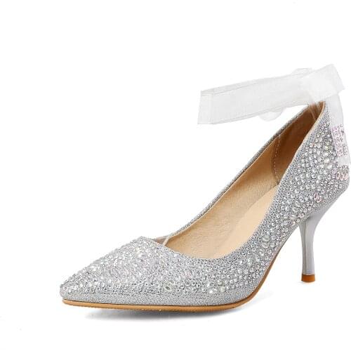 In the spring of 2018 the new 40-45 diamond bracelet strap elegant fashion tines bride shoes 18326