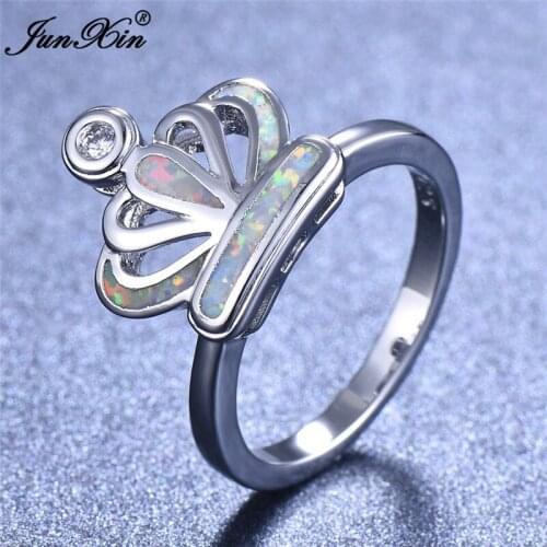 Cute Female Queen Crown Ring Fashion Silver Color Wedding Rings For Women Boho Blue White Fire Opal Engagement Ring