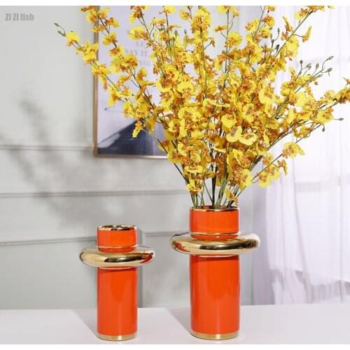 Nordic Creative Vase Ceramic Light Luxury Decoration Modern Living Room Simple Flower Arrangement Dried Flower Home Decoration