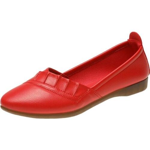 Hot Summer Women Comfy Flats Loafers Red Mother Soft Genuine Leather Cool Female Women Girls Casual Slip-on Walking Footwear