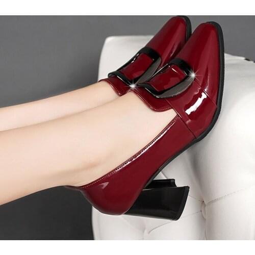 Elegant Women Pumps Metal Loafers Fashion Pearl Ladies Shoes Comfortable PU Slip-on High Heel Women Office Shoes