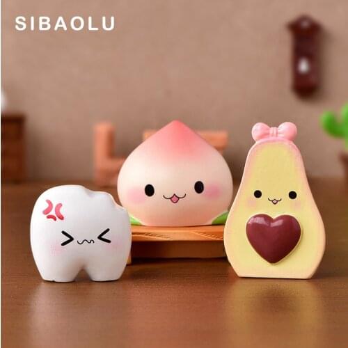 Simulation Avocado Peach Sushi Egg Figurine Resin Cartoon Model Home Decor Miniature Fairy Garden Cake Decoration Accessories