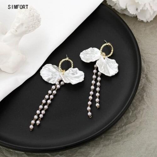 Womens 925 Silver Pin Earring Shell Flower Tassel Pearl Korean Elegant Fashion Simple Personality Alloy Decoration Jewelry Gift