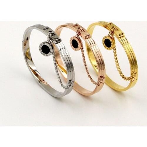 Fine Jewelry Black Round Tag Chain Bangles Roman Numerals Bracelet For Women Classic Brand Jewelry Stainless Steel Bracelets