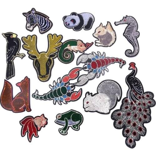 50pcs/Lot Embroidery Patches Letters Clothing Decoration Accessories Animal Shrimp Horse Diy Iron Heat Transfer Applique