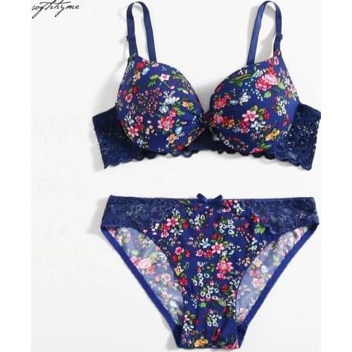 Softrhyme Underwear for Women Sexy Lace Lingerie Set Thin Padded Bra Set Steel Ring Brassiere Comfort Hollow and Breathable