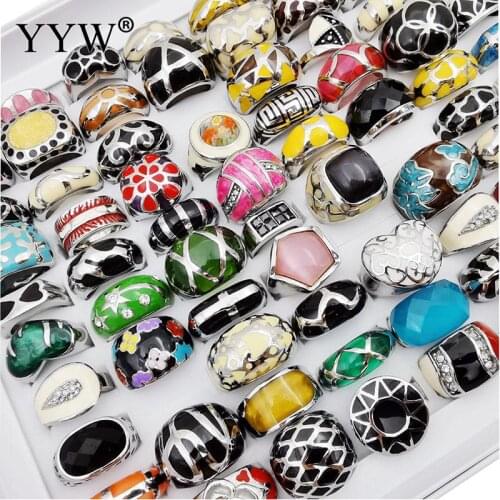 Wholesale 100PCs/BoxVintage Retro Style Titanium Steel Rings For Men and Women Fashion Round Bulk Punk Rings Mixed Style